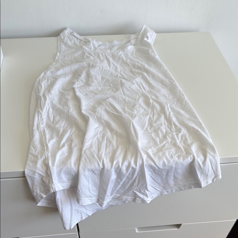 Lululemon white tank